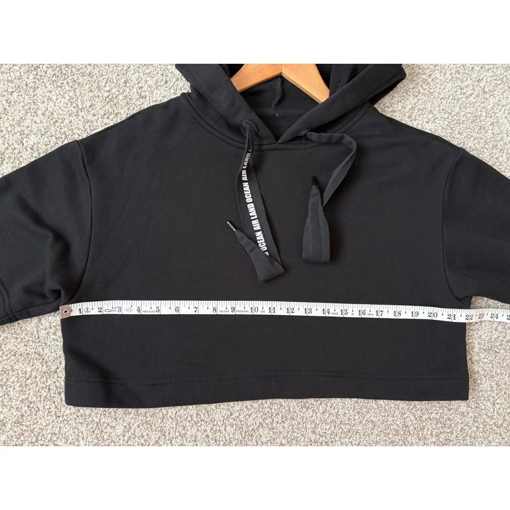 Alo Yoga Womens Short Sleeve Cropped Hoodie Black 